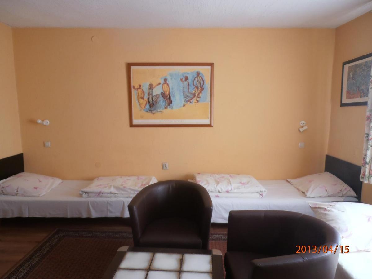 Villa Pod Orzechem W Zaniemyslu חדר תמונה